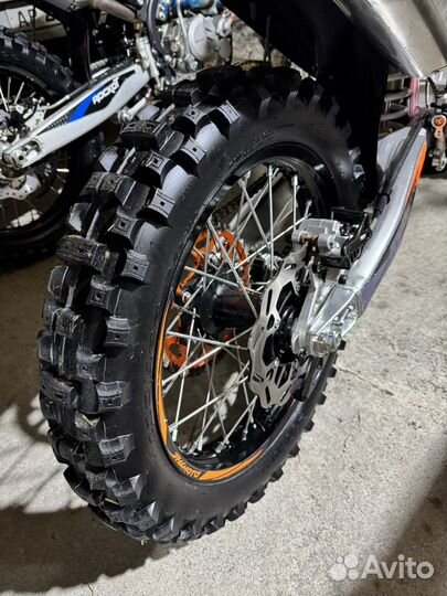 Мотошина 110 90 18