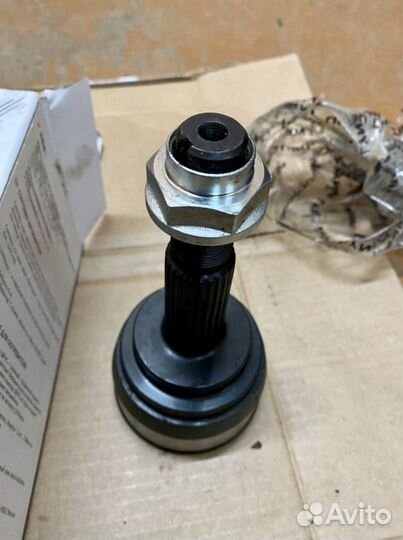 Шрус наружний левый Nissan Almera N15 1.4 CO5704