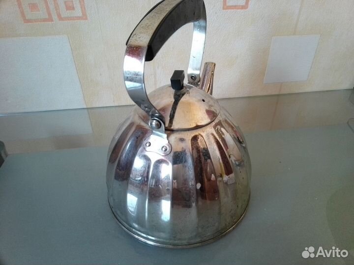 Чайник СССР (течёт)