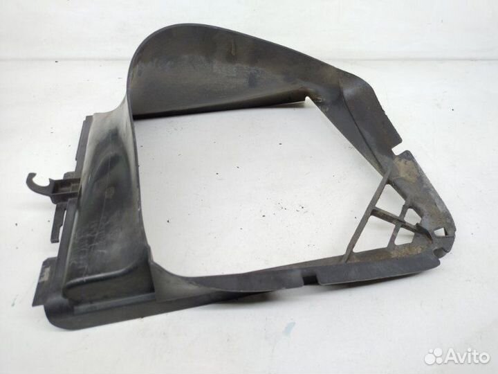 Воздуховод интеркулера левый Volkswagen Touareg 2