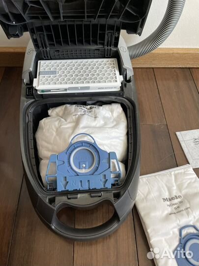 Пылесос Miele S5781 2200W