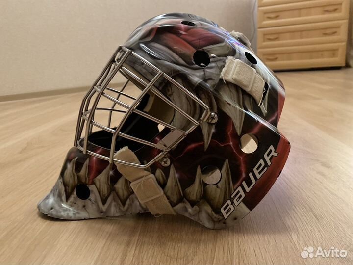 Вратарский хоккейный шлем sr Bauer