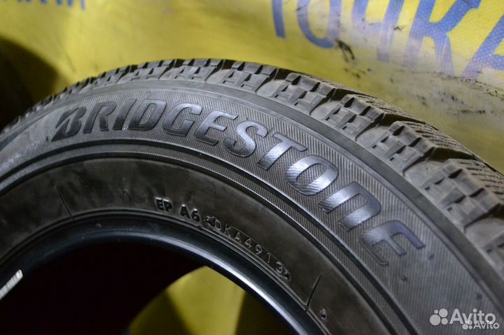 Bridgestone Blizzak VRX 225/60 R16