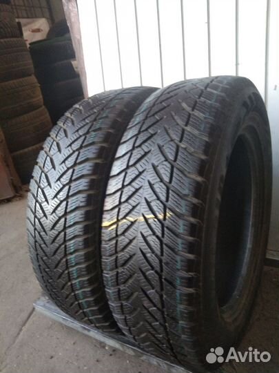 Goodyear UltraGrip+ SUV 225/65 R17