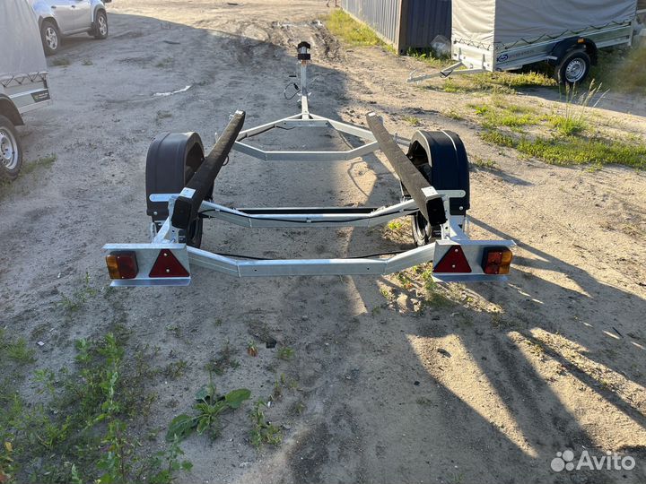 Прицеп лодочный Титан 5.0м