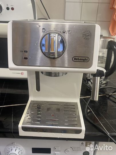 Кофеварка delonghi
