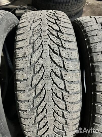 Nokian Tyres Hakkapeliitta 9 SUV 235/55 R20