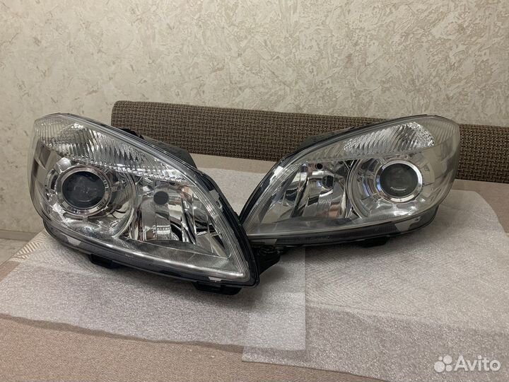 Оригинальные фары hella skoda fabia roomster