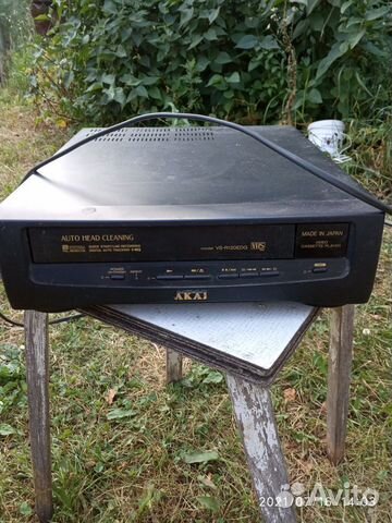 Видеоплеер пишущий: Akai VS-R120