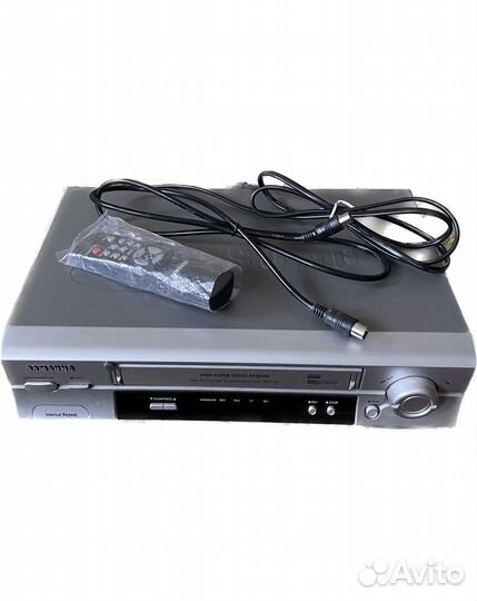 Видеомагнитофон Samsung SVR-161