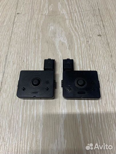 Датчик свободные руки Renault fluence