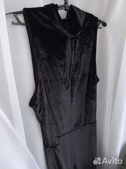 Велюровый комбинезон праздничный