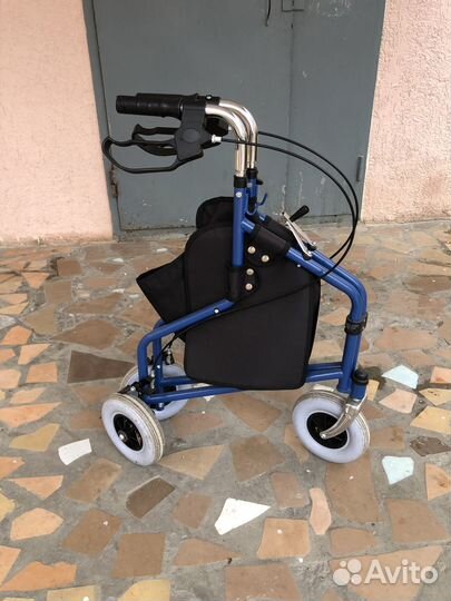 Ходунки на колесах