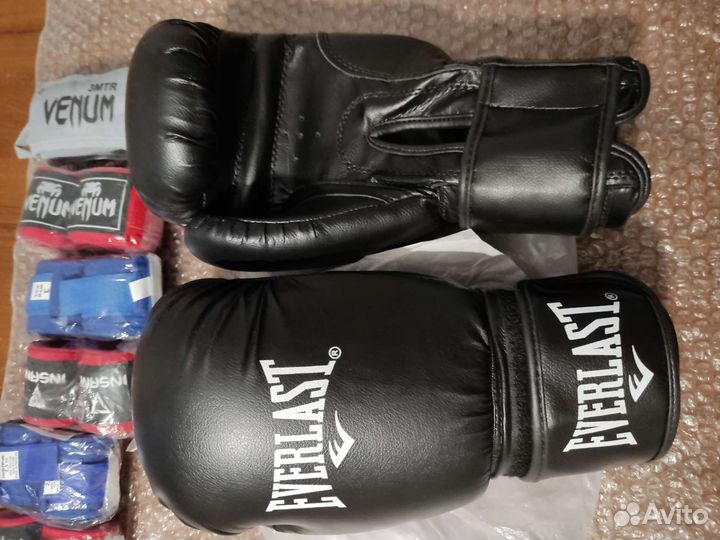 Бинты, лапы, перчатки боксерские