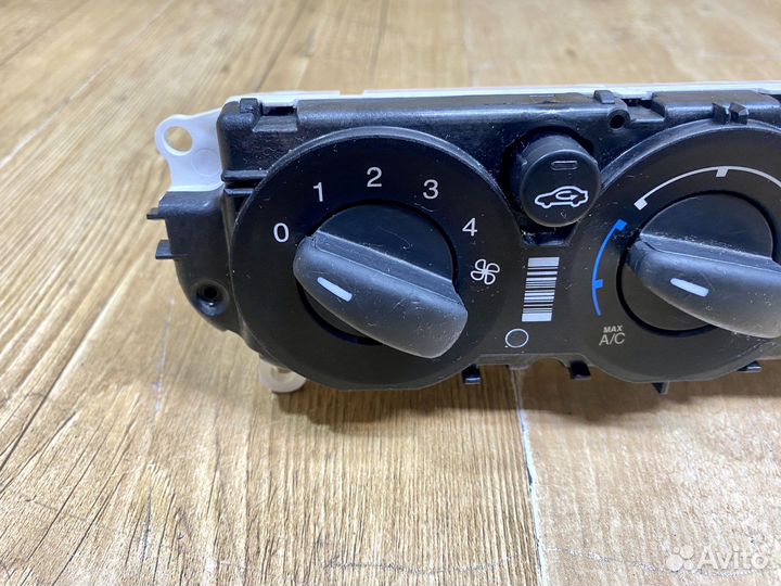 Блок управления печкой Ford Focus 3 2011-2015г