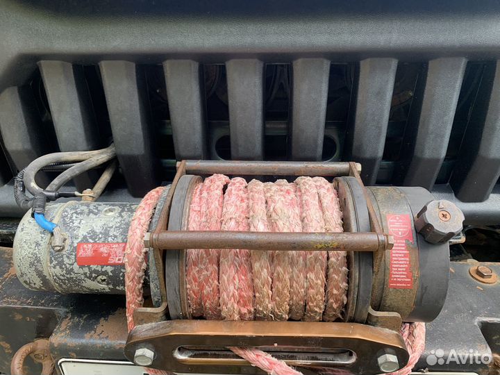 Лебедка спрут 9000