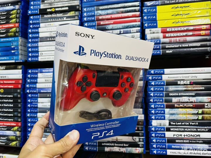 Sony PS4 геймпад красный