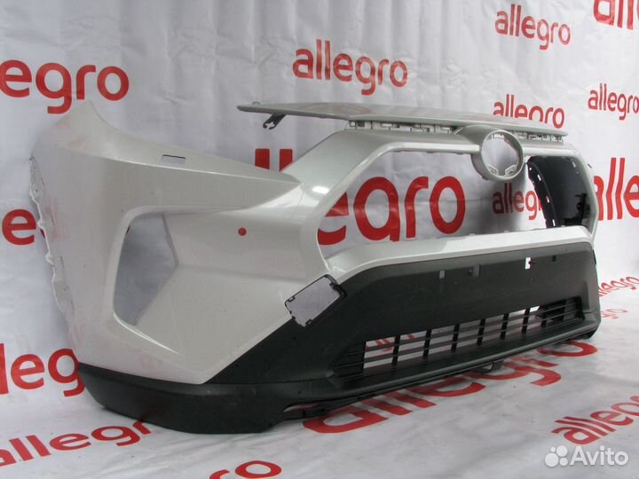 Toyota Rav 4 бампер передний 2018+