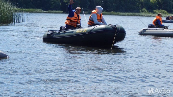 Лодка solar 380