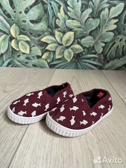 Детская обувь