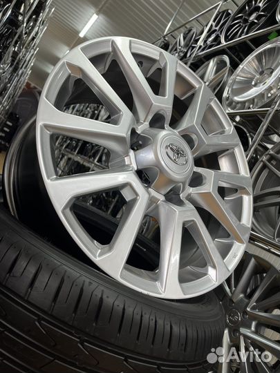 Диски литые R17 6*139.7 Toyota
