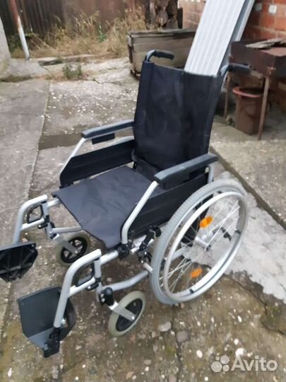 Инвалидная коляска прогулочная для улицы