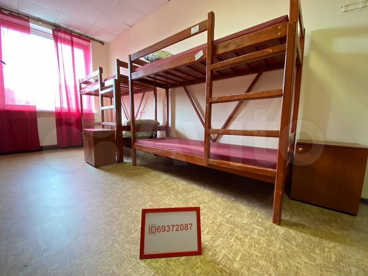 Комната 20 м² в > 9-к., 5/5 эт.