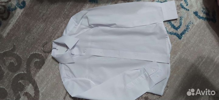 Рубашка белая