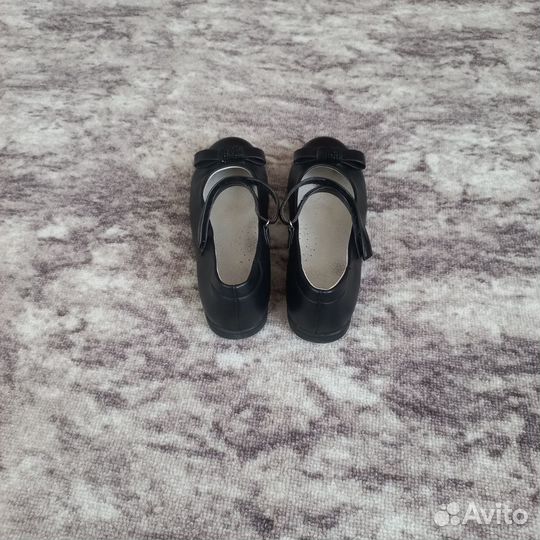 Туфли на девочку