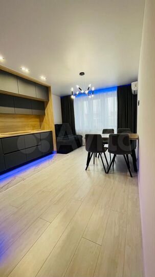 2-к. квартира, 67,9 м², 13/14 эт.