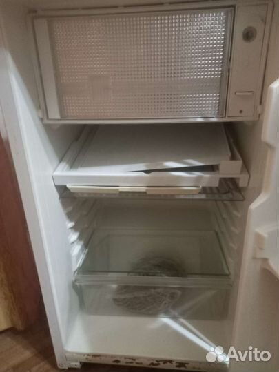 Холодильник маленький