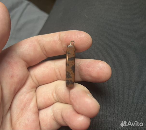 Брелок лев б/у