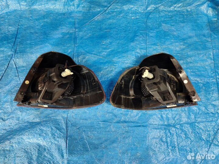 Стоп-сигнал задний правый Volkswagen Golf 1kcax 1K