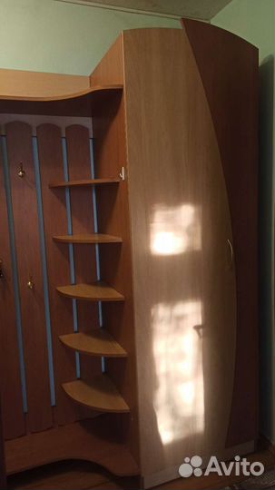 Стенка в коридор