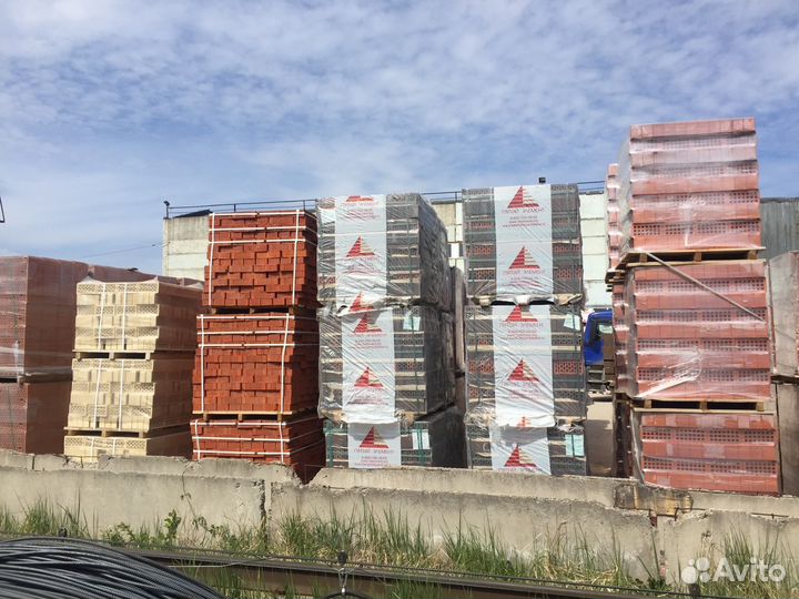 Кирпич, Щебень, Песок, Цемент, Смеси