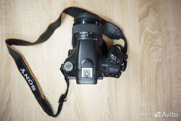 Зеркальный фотоаппарат Sony SLT-A58