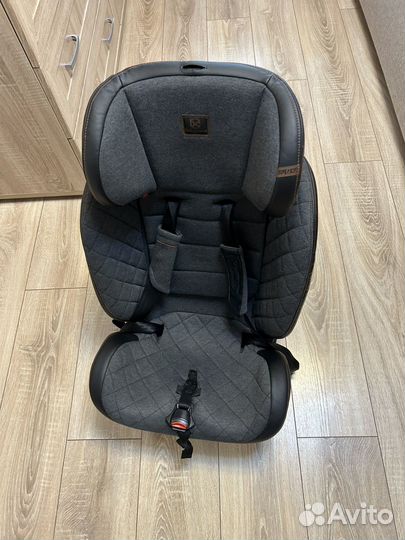 Автомобильное кресло babycare
