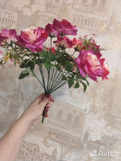 Искусственные цветы розы штучно