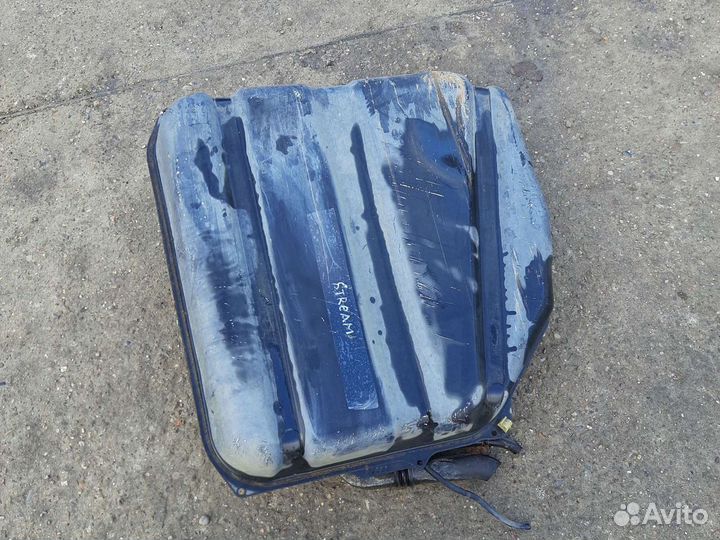 Топливный бак Honda Stream