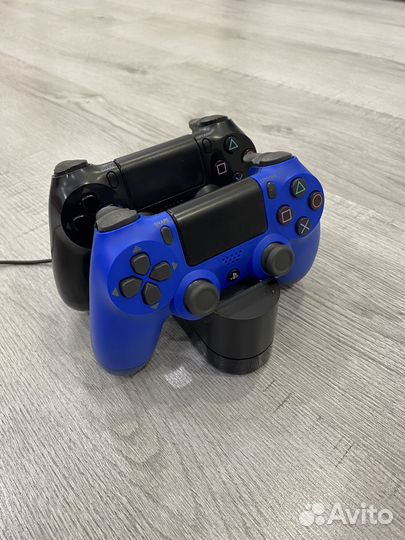 Зарядная станция Sony PS4