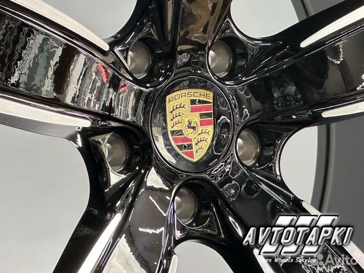 Диски Porcshe Cayenne r22 GTS 5-130 разношир