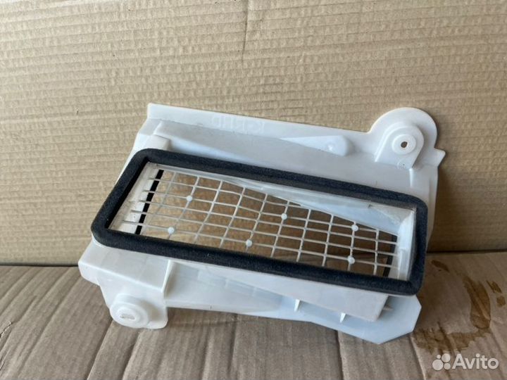 Воздуховод правый Toyota Camry V70/V75 2018-2023