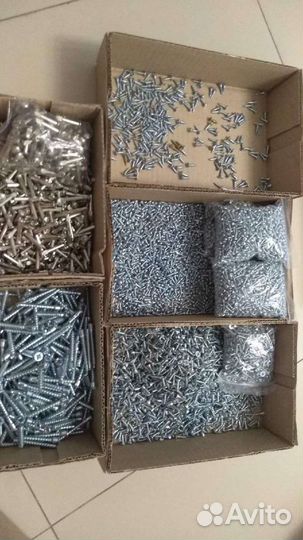 Мебельная фурнитура