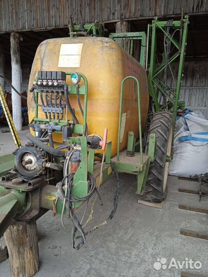 Опрыскиватель Amazone UG-3000-24, 2000