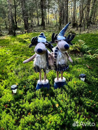 Новогодний олень с 2 уровнями ног, декор