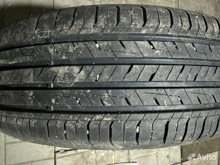 Rotalla Setula E-Race RH05 215/65 R16