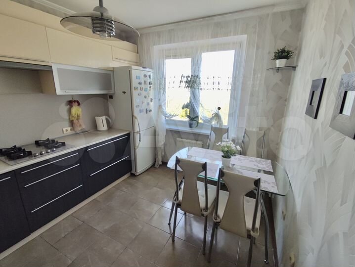 2-к. квартира, 58 м², 6/8 эт.