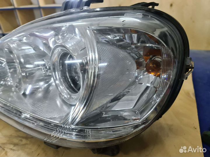 Фара левая Mercedes ML163 Depo дефект