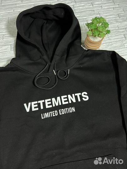 Худи Vetements черная