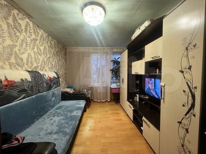 3-к. квартира, 49 м², 5/5 эт.